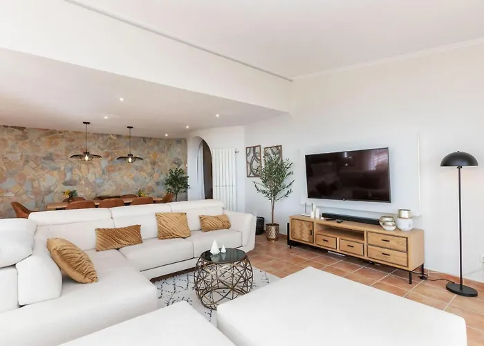 Panorama-2 By Interhome